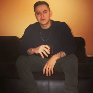 Meet your Posher, Jonathan